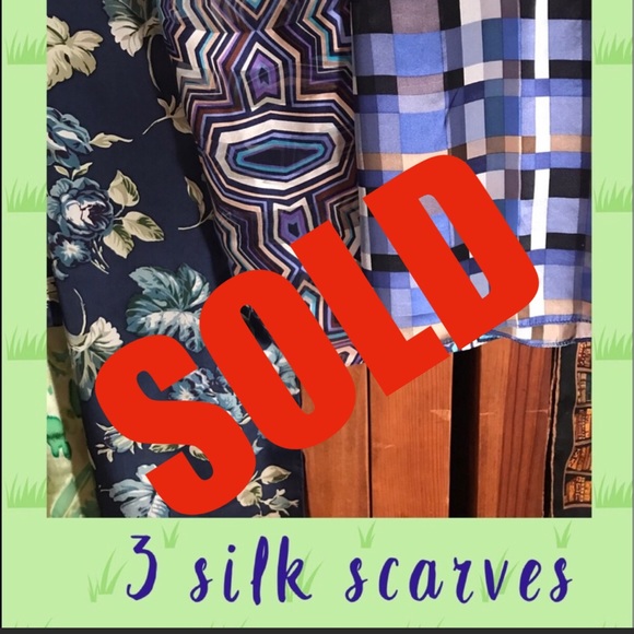 Museum scarf - Picture 2 of 6